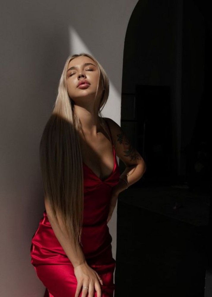 Индивидуалка Карина фото № 2 в городе Кировск